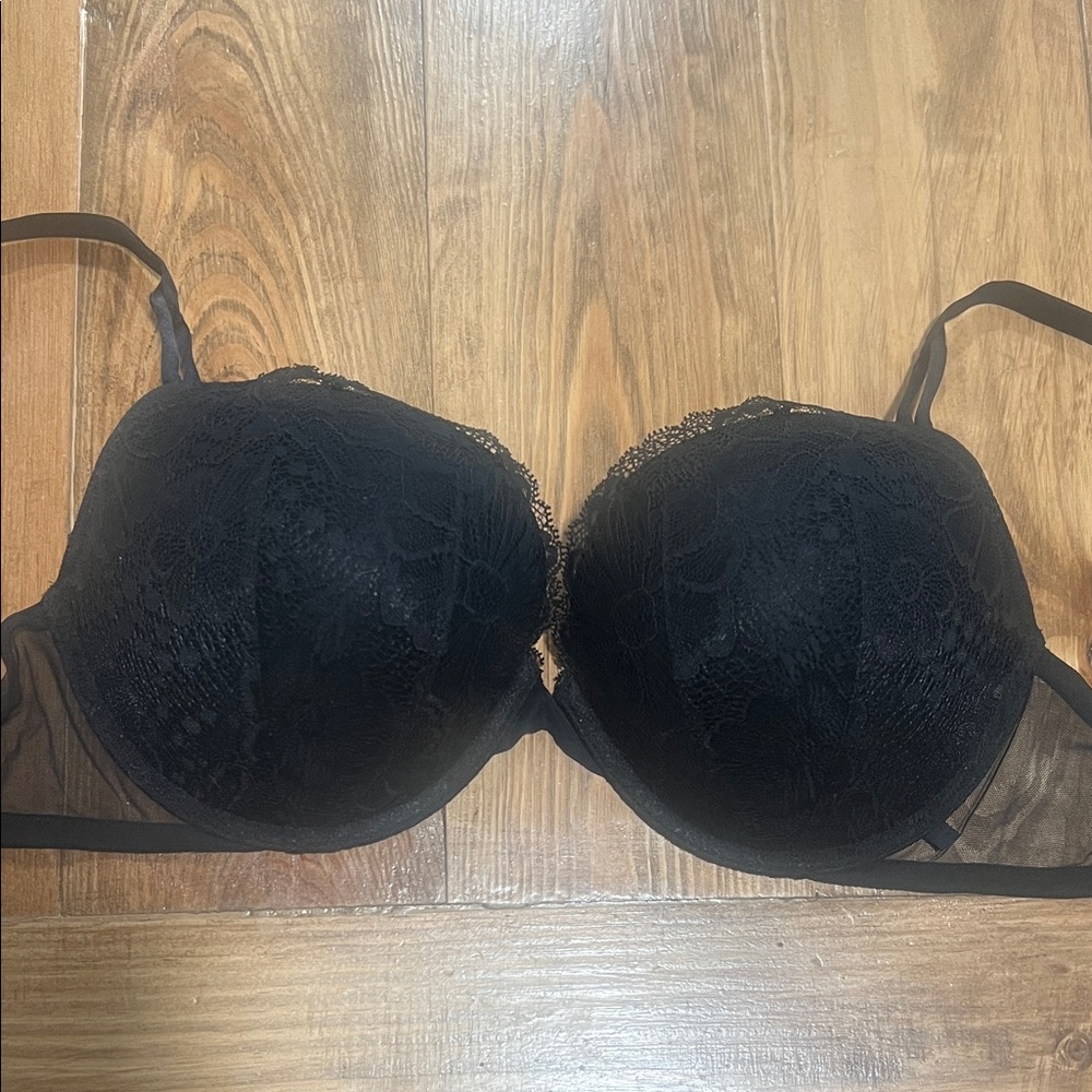 VS Black Lace Bra